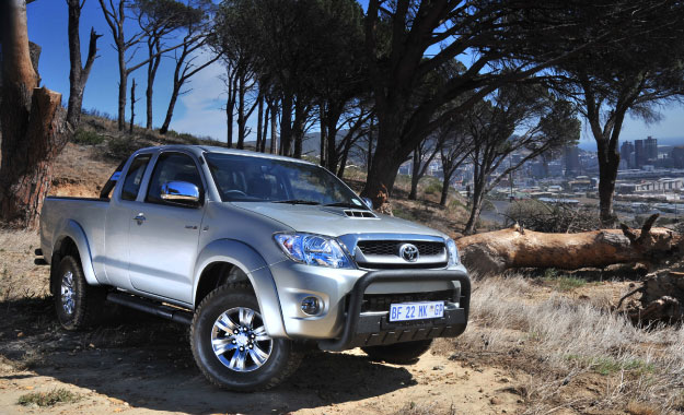 Toyota Hilux front view