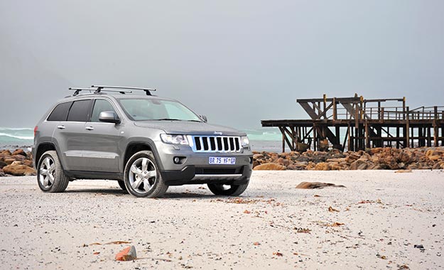 Jeep Grand Cherokee 3,0 V6 CRD Overland side view