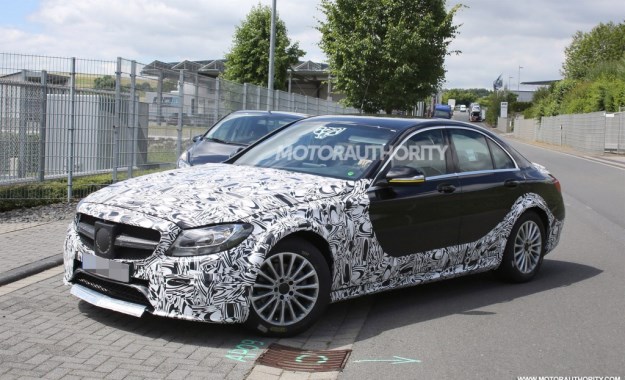 First test mule of 2016/17 Mercedes-Benz E-Class spotted