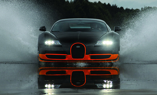 Bugatti Veyron front image
