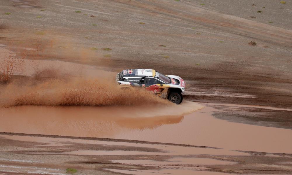 Weekend Dakar slows down due to heavy rain