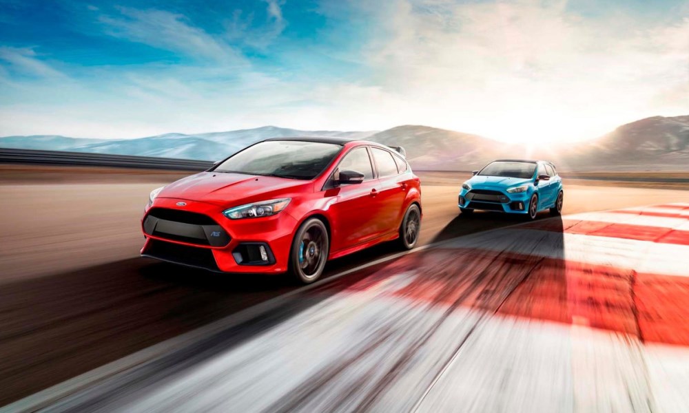 Ford Focus RS Limited Edition driving