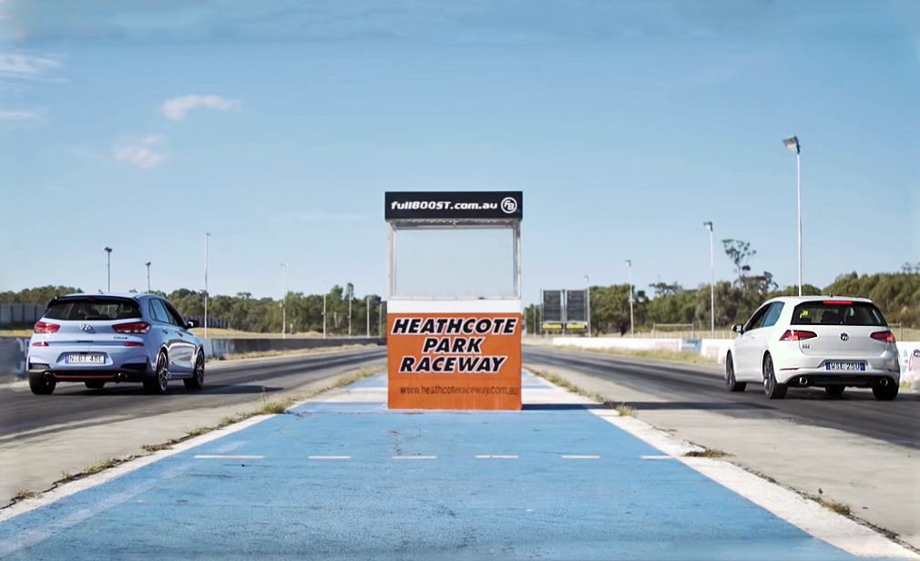 Drag race: Hyundai i30 N vs. Volkswagen Golf GTI