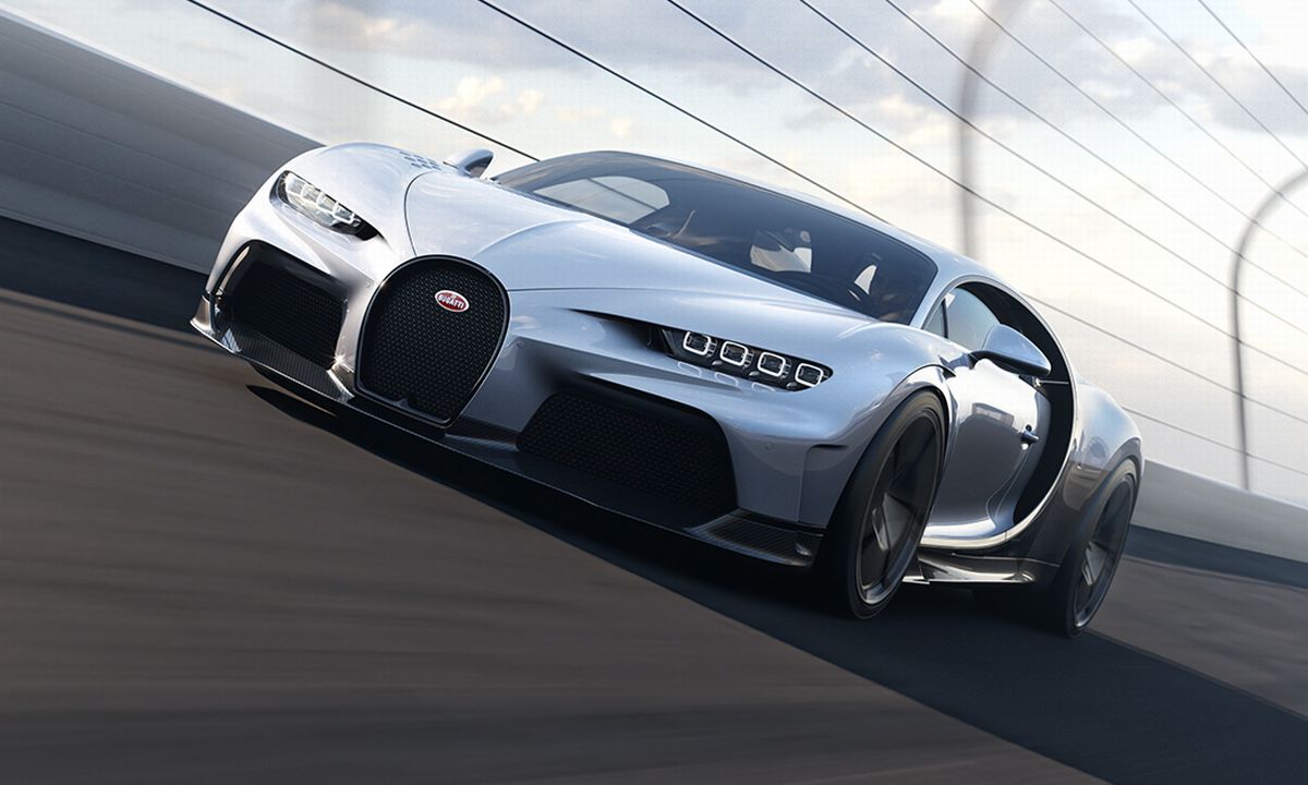 How long can a Bugatti run at top speed?
