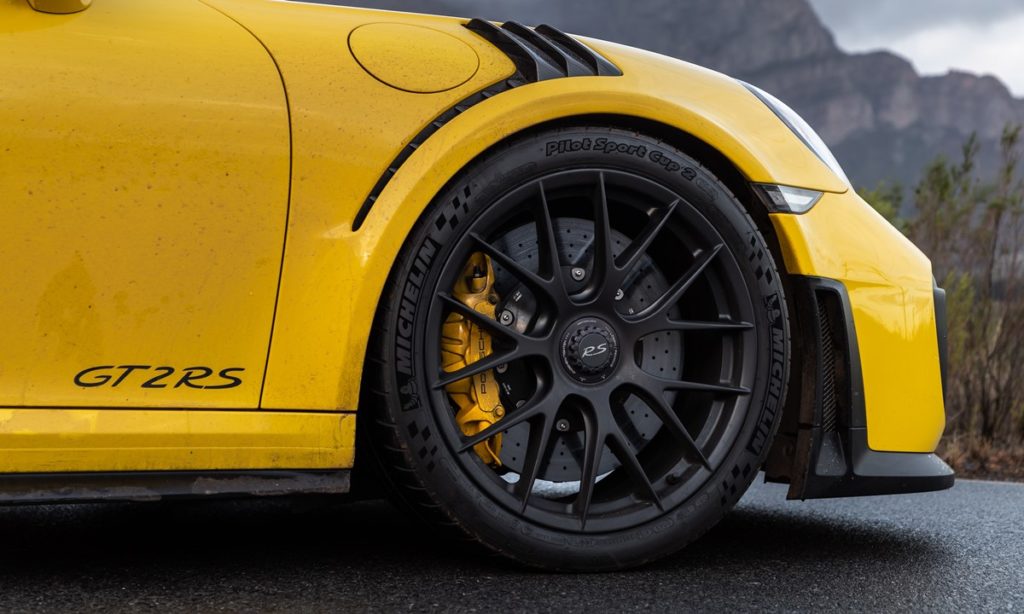 Porsche 911 GT2 RS PDK wheel
