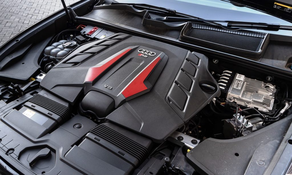 Audi RS Q8 engine