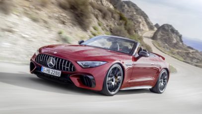 All-new Mercedes-AMG SL revealed with 2+2 layout and all-wheel drive (1)