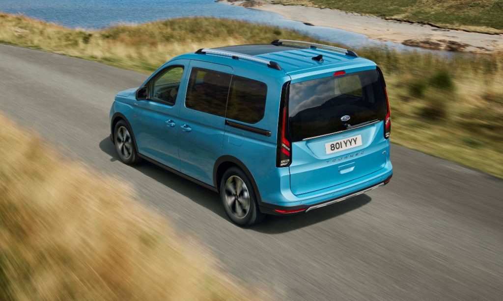 Next-generation Ford Tourneo Connect revealed as rebadged VW Caddy