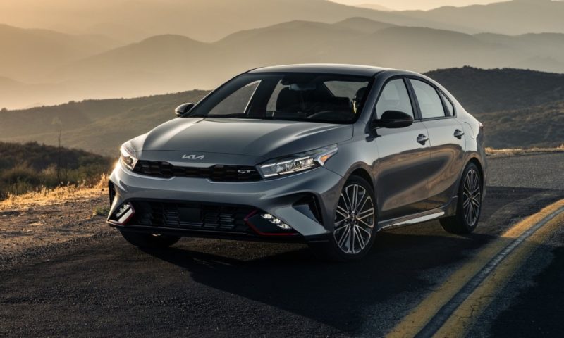 Updated Kia Cerato breaks cover with dynamic styling and modern tech (4)
