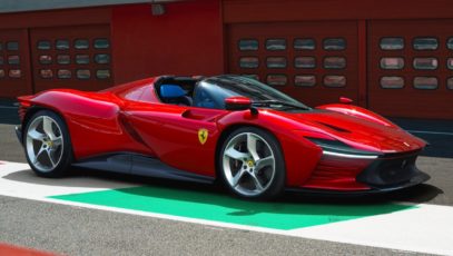 Ferrari Daytona SP3 revealed as tribute to historic racecars