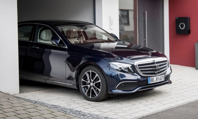 Mercedes-Benz accused of using emissions cheat on diesel products