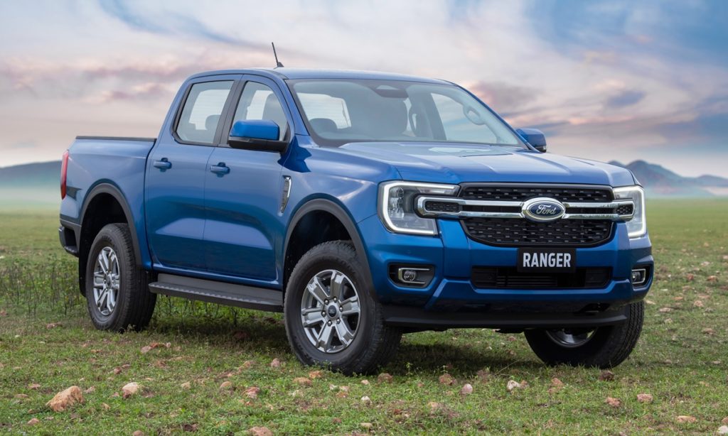 New Ford Ranger revealed with Powerstroke twin-turbodiesel V6 option!