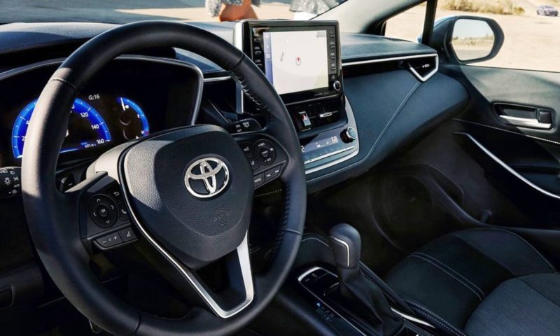Toyota GR Corolla officially teased with an image full of clues