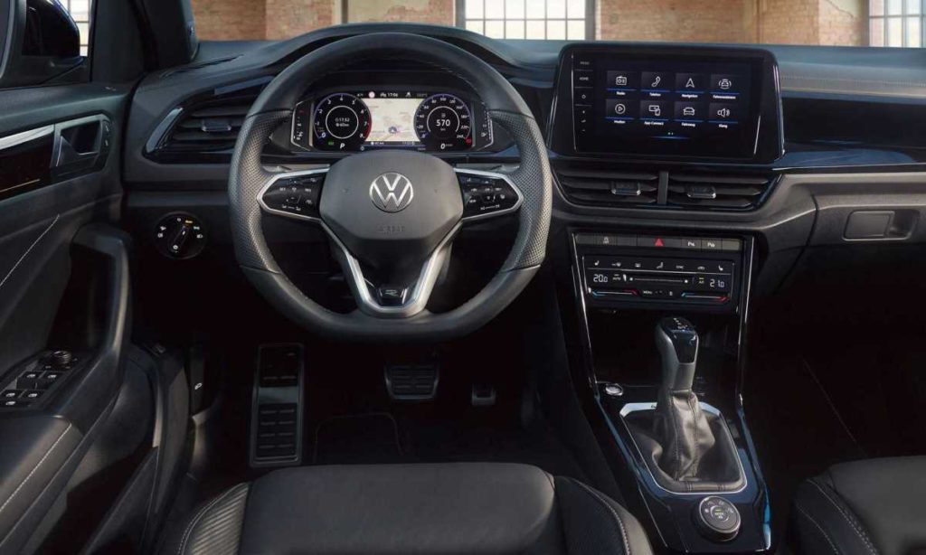 Volkswagen T-Roc facelift revealed with subtle design revisions