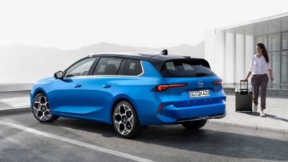 Opel Astra Sports Tourer revealed with diesel engine option
