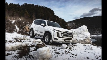 Toyota Land Cruiser 300 gets Arctic Trucks conversion