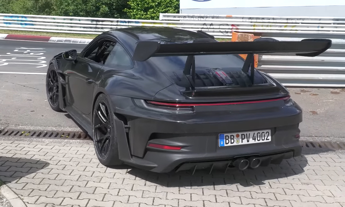 WATCH: Porsche 911 GT3 RS parades around the ring in N/A flat-six glory - Carmag South Africa