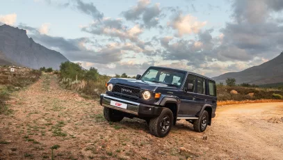 Review: Toyota Land Cruiser 76 2.8 GD-6 Station Wagon LX